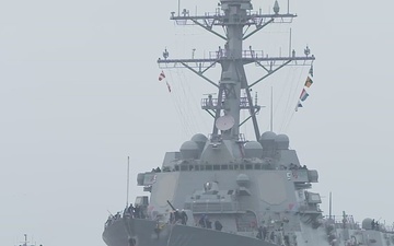 USS Spruance (DDG 111) Visits NSWC Port Hueneme