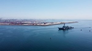 USS Carl M. Levin arrives for Los Angeles Fleet Week 2025