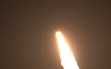 MMIII GT-253 Launches from Vandenberg