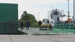 Barge Transport: 7th Engineer Brigade prepares for Saber Guardian 25