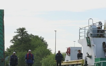 Barge Transport: 7th Engineer Brigade prepares for Saber Guardian 25