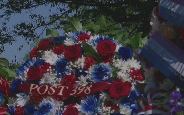 FWNY25: U.S. Marines and Sailors hold Wreath Laying Ceremony