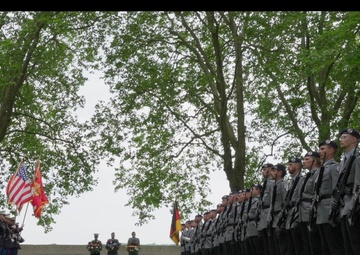 U.S. Marines, German soldiers commemorate fallen soldiers at German Military Cemetery in France
