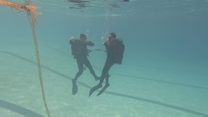 Swim, Float, Dive: 7th ESB EOD Dive Team begins SCUBA training