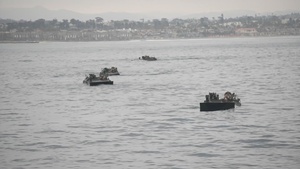 QUART B-roll: ACVs embark, conduct qualifications aboard USS Harpers Ferry