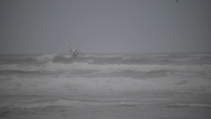 Coast Guard Station Yaquina Bay conducts surf training