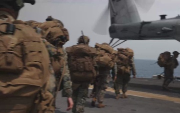 22nd MEU | BLT 3/6 Amphibious Assault from IWO ARG