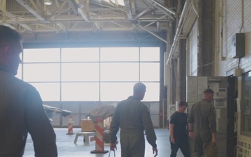 U.S. Marine Corps Deputy Commandant for Aviation visits VMA-223 and flies in a TAV-8B Harrier II jet