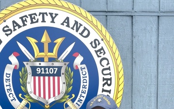 Maritime Safety and Security Team Honolulu demonstrates Coastal Security