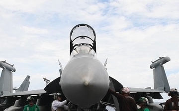 250605-N-JG278-1001