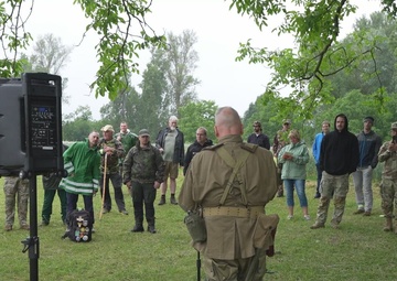 100K Escape and Evasion Foot March B-Roll