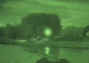 7th Engineer Brigade Conduct Limited Visibility Wet Gap Crossing