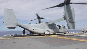 31st MEU | Hoist simulated diver during flight operations B-Roll