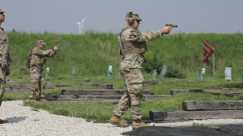 DVIDS - Video - Soldiers conduct M17 Range Qualification