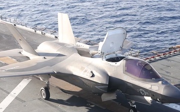 31st MEU | F-35B Lightning IIs conduct rapid flight operations B-Roll