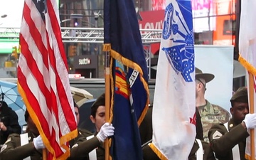 Soldiers Celebrate Army’s 250th Birthday in Times Square