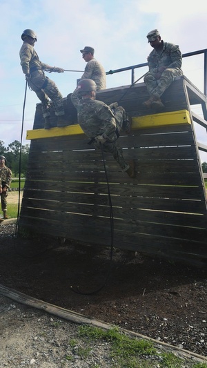 Delta Company, 3rd Battalion, 47th Infantry Regiment, 198th Infantry Brigade Rappel EPK