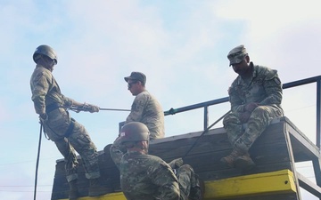 Delta Company, 3rd Battalion, 47th Infantry Regiment, 198th Infantry Brigade Rappel EPK