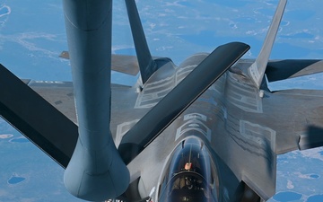 RF-A 25-2 Familiarization Day In-Air Refueling
