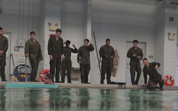 SPMAGTF-ACM Conducts Advanced Water Survival Training