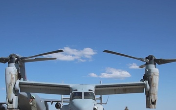 VMM-261 Conducts a Confined Area Landing Flight