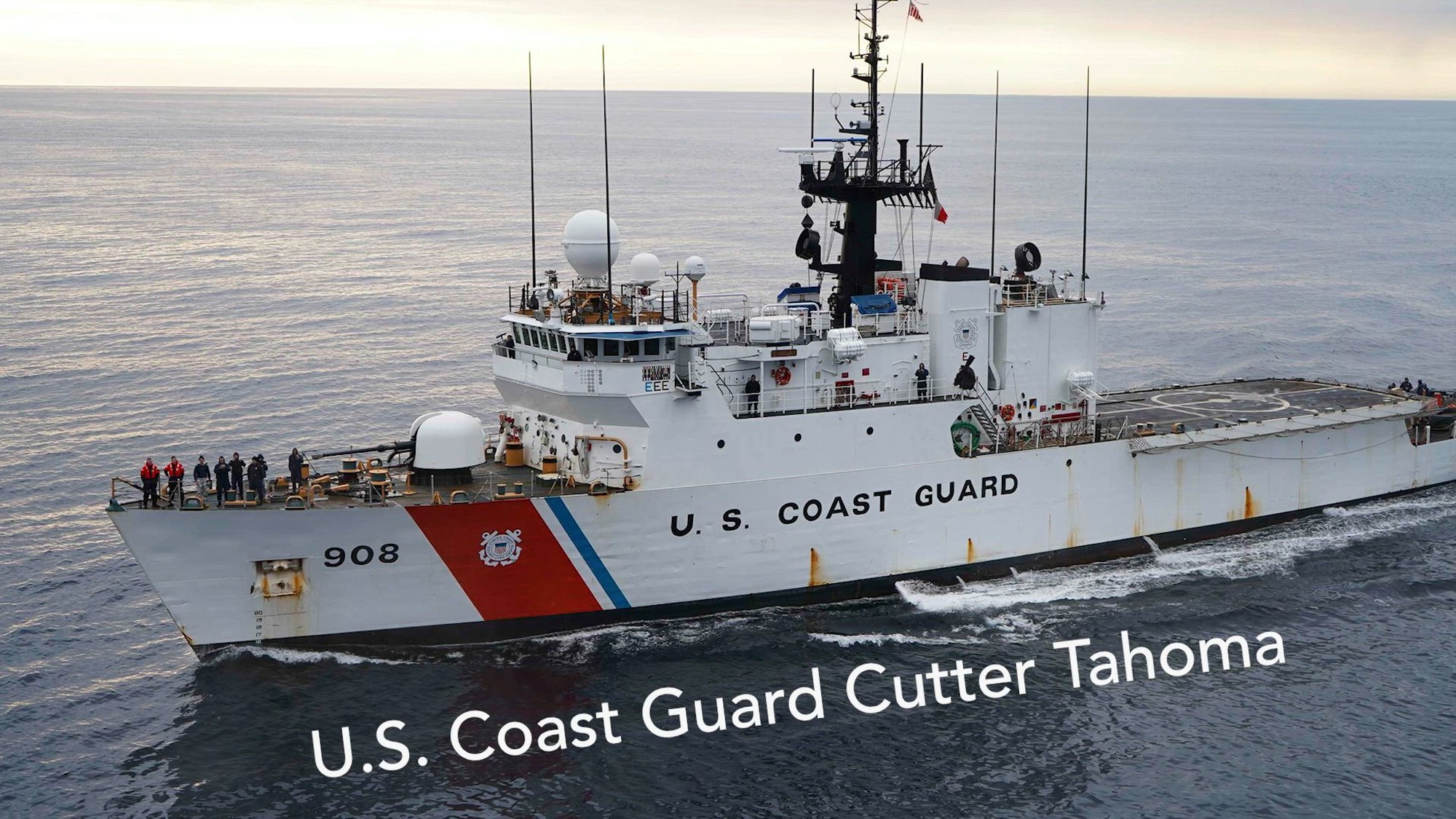 U.S. Coast Guard personnel and Panama’s Servicio Nacional Aeronaval members conduct a passing exercise off the coast of Panama, strengthening maritime collaboration.