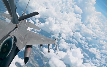 91st ARS Completes Total Force F-16 Refuel