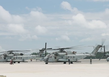 U.S. Marines with HMH-464 travel to New Jersey in support of Atlantic Alliance 2025