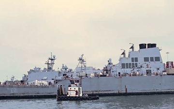 USS Russell Dry Dock Time Lapse