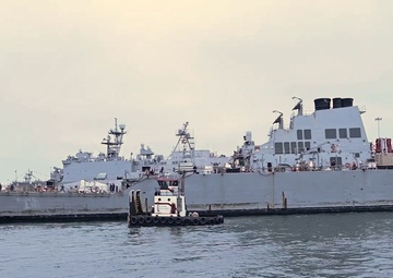 USS Russell Dry Dock Time Lapse