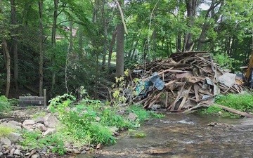 Waterway debris removal continues in Mitchell County, North Carolina Broll