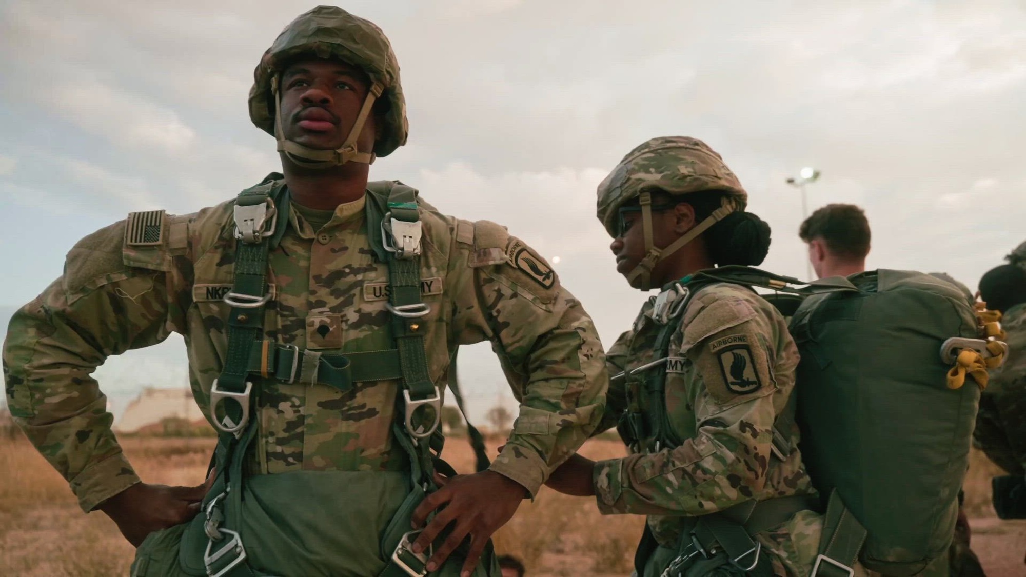 Married Army couple win back-to-back Sapper school awards, image size:2000x1125