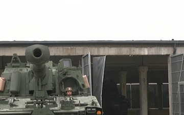 Social 4x5: Task Force Iron - M109A7 Paladin self-propelled howitzer training