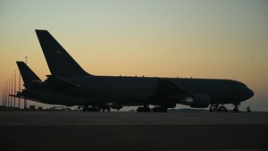 USAF KC-46 during DLE in Australia (Timelapse)