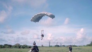 NSWG-1 performs jump training during Air Force DLE