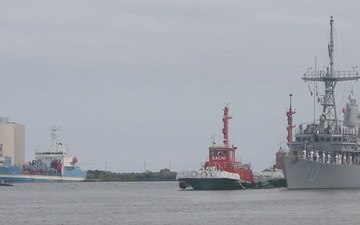 USS Warrior Arrives in Niigata, Japan