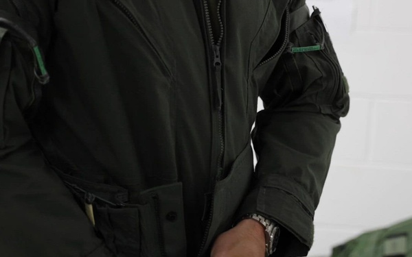 U.S. Pilot flies Australian F-35