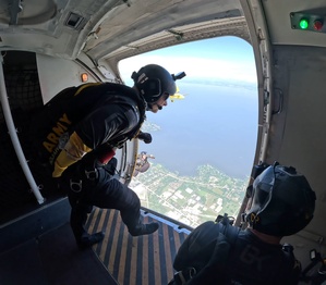 U.S. Army Parachute Team jumps for EAA AirVenture OshKosh
