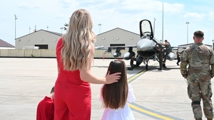 B-Roll: Deployed Sabers return to Spangdahlem AB