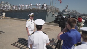 USS Mitscher (DDG 57) departs Naval Station Norfolk