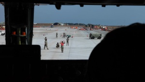 U.S. KC-135 refuels Australian F-35A B-Roll, Talisman Sabre 25