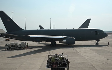 RAAF and U.S. mobility Airmen load KC-46 during Talisman Sabre 25