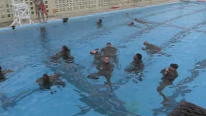 1st MAW Marines host water survival training for III MEF