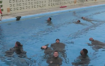 1st MAW Marines host water survival training for III MEF