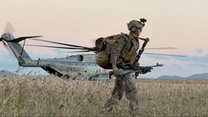 US Marine Corps Conduct Notional Air Assault Raid