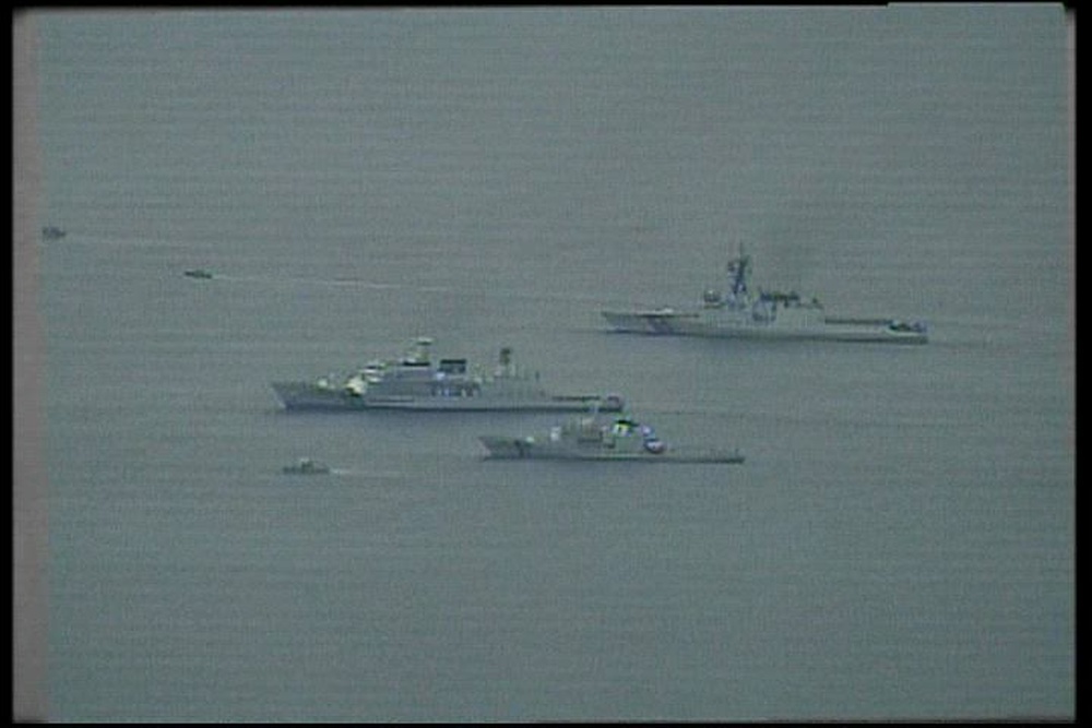 U.S. Coast Guard Cutter Stratton (WMSL 752) conducts the first-ever trilateral operations between the U.S. Coast Guard, Japan and Philippine Coast Guards in Japan