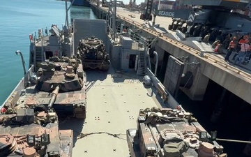 US Army and ADF joint Amphibious Watercraft Exercise