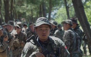 2/23 Marines and ROK Marines Conduct Bilateral Patrol Training during KMEP 25.2