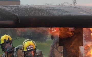 132d Wing Firefighters conduct aircraft fire training