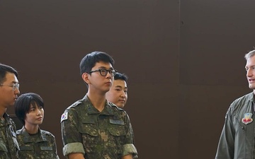 R.O.K AF Interpreters tour Osan Air Base